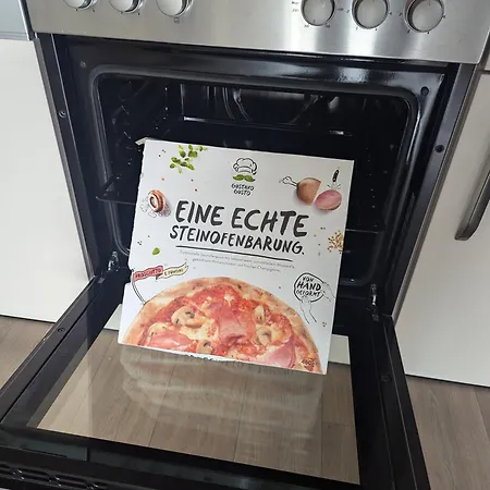 Urban Gotha-apartment Friedenstein- Am Schlosspark- Parken An Der Der Tür- Barrierefrei, 900 Meter Zum Bahnhof - Wallbox