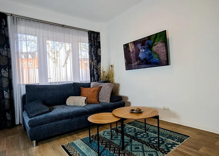 Urban Gotha-apartment Friedenstein- Am Schlosspark- Parken An Der Der Tuer- Barrierefrei, 900 Meter Zum Bahnhof - Wallbox Gotha