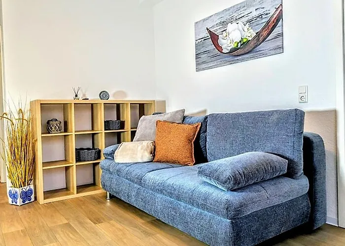 Appartement Urban Gotha-apartment Friedenstein- Am Schlosspark- Parken An Der Der Tuer- Barrierefrei, 900 Meter Zum Bahnhof - Wallbox