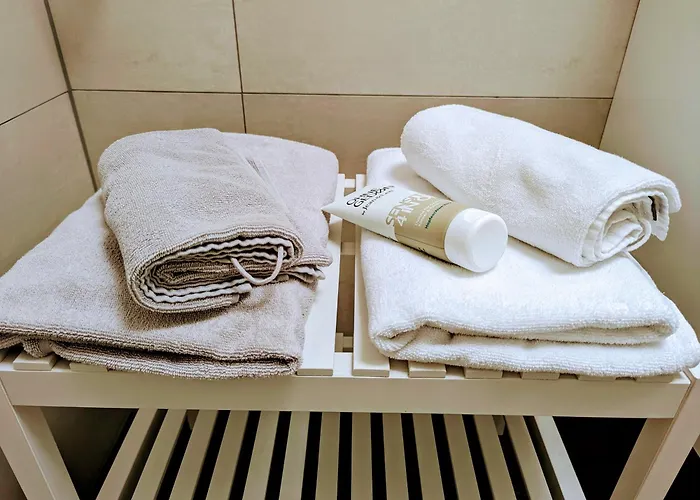 Urban Gotha-apartment Friedenstein- Am Schlosspark- Parken An Der Der Tuer- Barrierefrei, 900 Meter Zum Bahnhof - Wallbox * Gotha