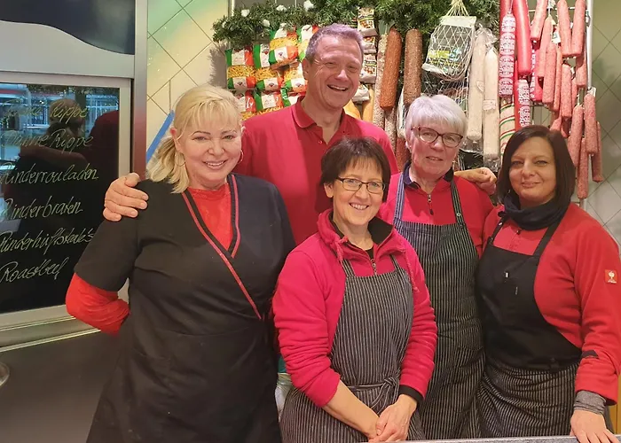 Appartement Urban Gotha-apartment Friedenstein- Am Schlosspark- Parken An Der Der Tuer- Barrierefrei, 900 Meter Zum Bahnhof - Wallbox *