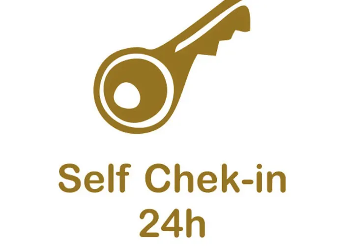 Urban Gotha-apartment Friedenstein- Am Schlosspark- Parken An Der Der Tuer- Barrierefrei, 900 Meter Zum Bahnhof - Wallbox * Gotha